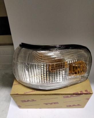 FANALINO FRECCIA ANT SX TYC HYU05-67001 HYUNDAI H1