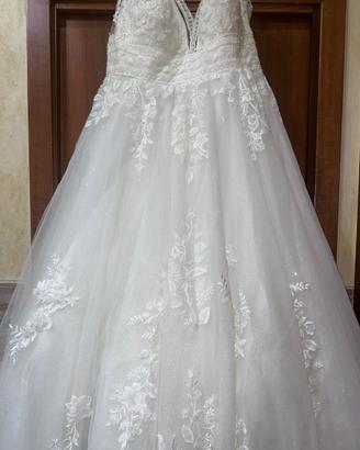 Abito da sposa 2024 curvy
