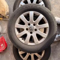 Cerchi gommati Golf 5