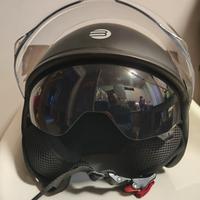 casco con visiera 