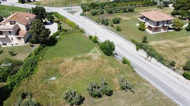 TER. RESIDENZIALE A MOSCIANO SANT'ANGELO