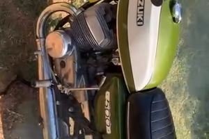 Suzuki titan 500 si vende