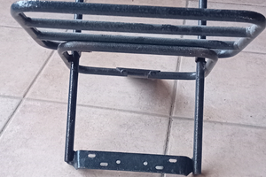 Portapacchi posteriore vespa 200