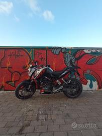 KTM Duke 125