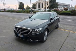 Mercedes Classe C 220 Station Wagon – EXCLUSIVE