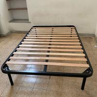 rete Ikea con doghe in legno, base per materasso