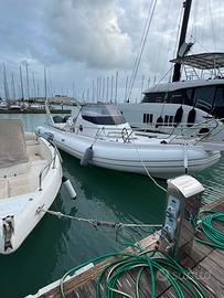 Capelli Tempest 1000 Yamaha 300 V6