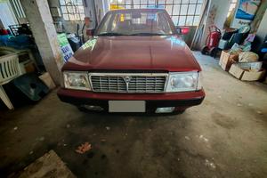 lancia Thema 8.32 