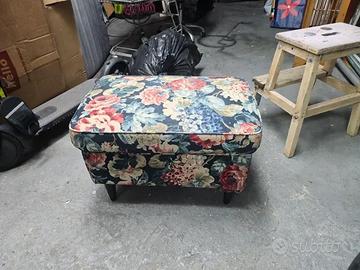 Panca ottomana floreale Ikea