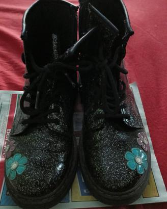 Dr.Martens