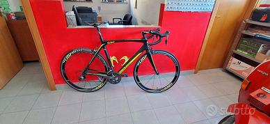 Bici da corsa in carbonio