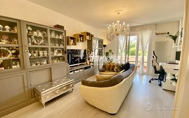 Appartamento a Massa 4 locali