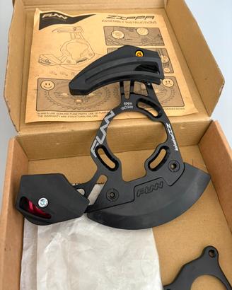 FUNN Zippa Dh chain guide bashguard MTB