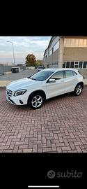 Mercedes GLA200 D sport manuale