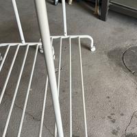 Appendiabiti con ruote