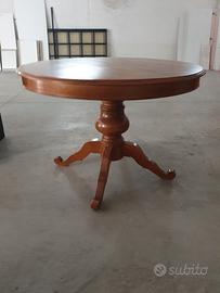 tavolo tondo in noce con 6 sedie
