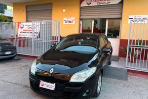 Renault Megane Mégane C-C 1.5 dCi 110CV Floride
