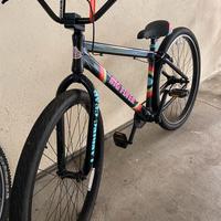 Wheliie bike ( se bike) trattabile