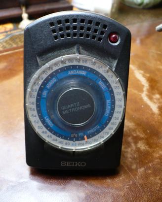 METRONOMO A BATTERIA