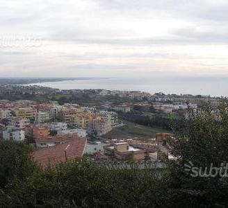 Santa marinella-terreno vista mare (roma)1.500 mq-