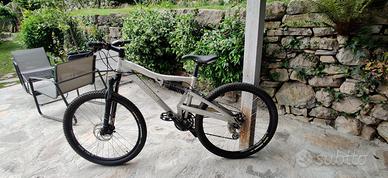 Bicicletta Mountainbike Rockrider 6.3