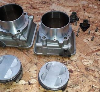 Cilindri e pistoni ducati 888 916 originali 94mm