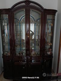 Vetrina in mogano e cristallo