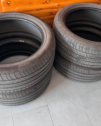 Michelin 245/45 R19 102V