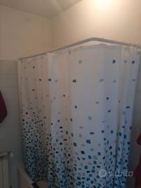 Telo vasca completo di bastoni e anelli doccia