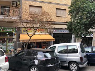 Via Catania locale commerciale mq 130