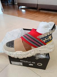 scarpe Emanuelle Vee