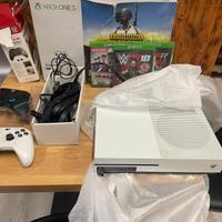 Xbox one s 2 controller + giochi