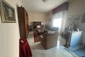 Semindipendente con cortile di 170 mq