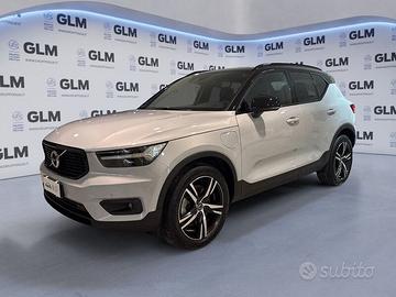 Volvo XC40 T4 Recharge Plug-in Hybrid R-design