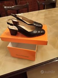 Chanel Valleverde in pelle nera