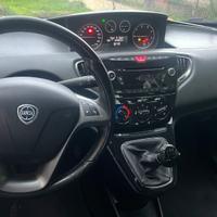 Lancia Ypsilon 1.3 multijet