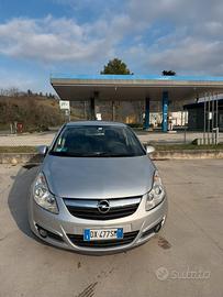Opel corsa gpl 2009