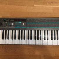 Korg Poly-800 Polyphonic Vintage Analog Synthesize