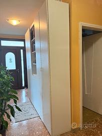 ELEGANTE ARMADIO IN LAMINATO BIANCO