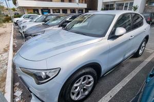 Stelvio Q4 190 CV