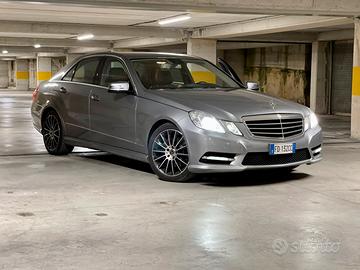 Mercedes E300