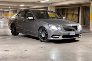 Mercedes E300