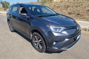 Toyota RAV4 IV serie 2.0 d Business 2wd
