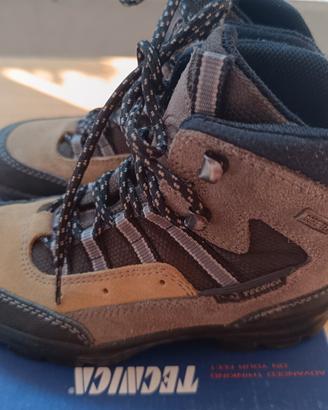 scarpone bimbi TECNICA numero 30