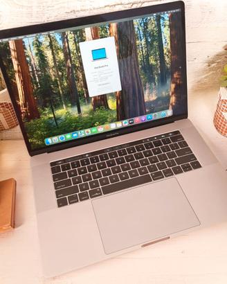 Apple MacBook Pro i7-7920HQ 16GB RAM 1TB SSD TAHOE