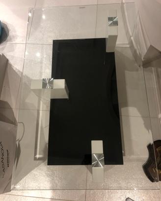 Tavolino in vetro moderno
