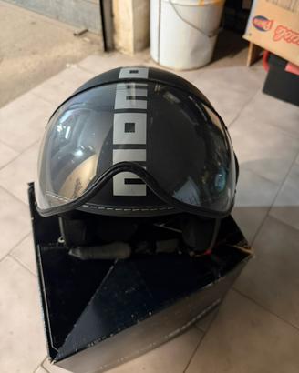 Casco momo design