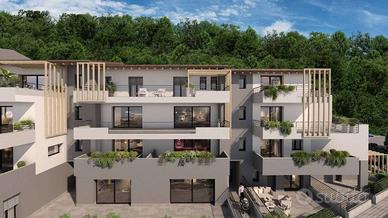 Appartamento di 145 m² con 4 locali e box auto a P