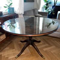 Tavolo impero con piedini ottonati