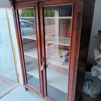 Vetrinetta in legno stile antico